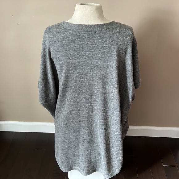 Logix grey short sleeve wool blend oversized Cardigan/poncho V neck w buttons - Picture 3 of 6